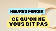 Heures miroir : horloge murale dans une lumière chaude