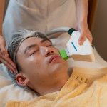 Illustration du profil de acne facial for man